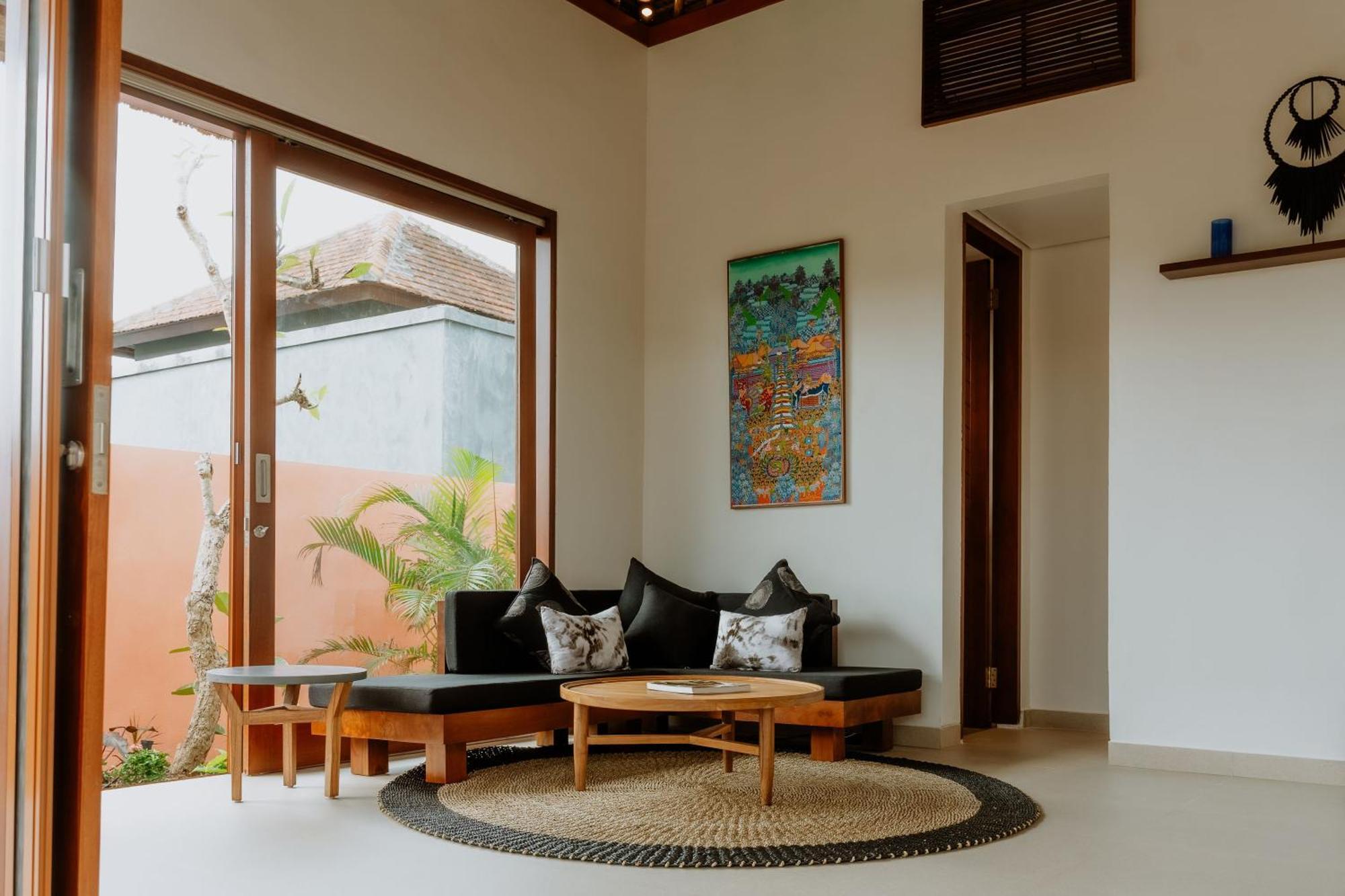 Alcyone House Villa *